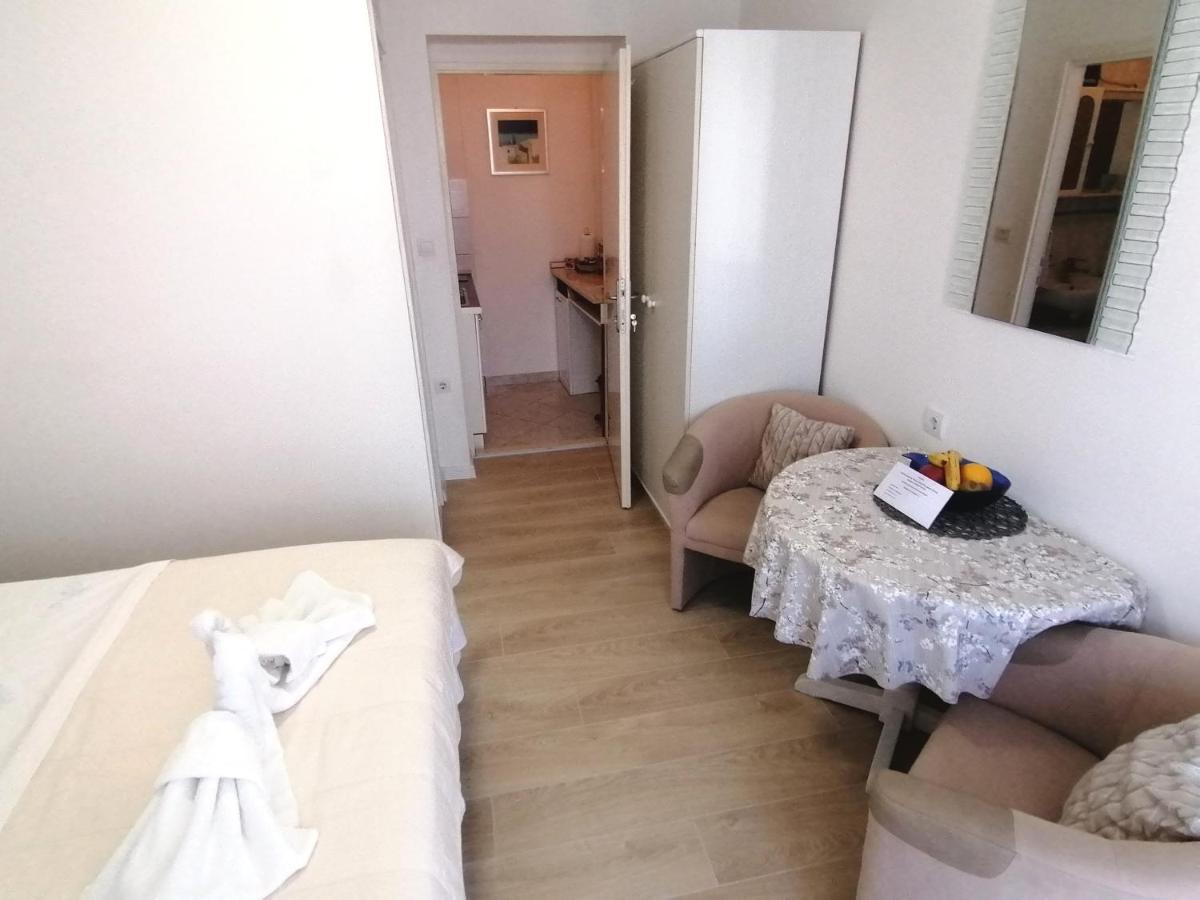 Marica Lägenhet Makarska Exteriör bild