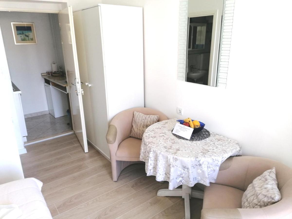 Marica Lägenhet Makarska Exteriör bild